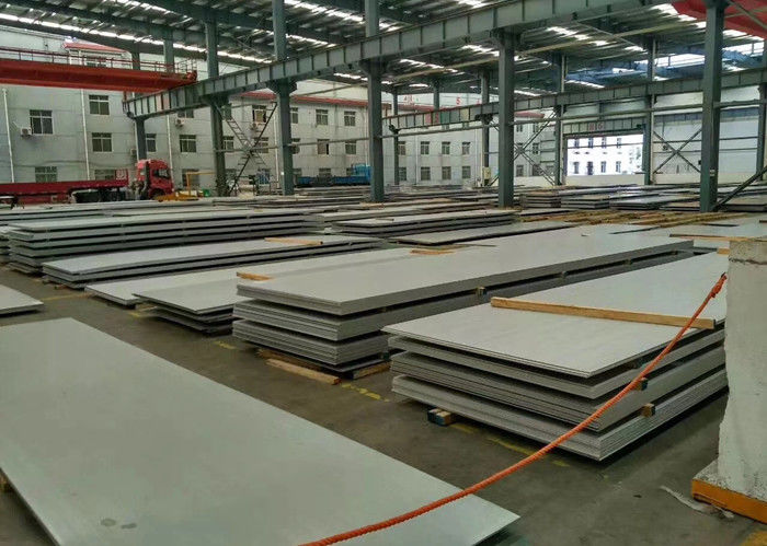 High carbon stainless steel